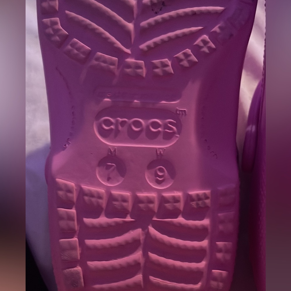 Crocs - Picture 3 of 3